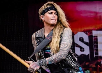 Steel Panther bassist Lexxi Foxx