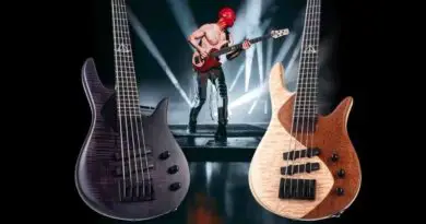 Ryan Martinie Fodera Bass