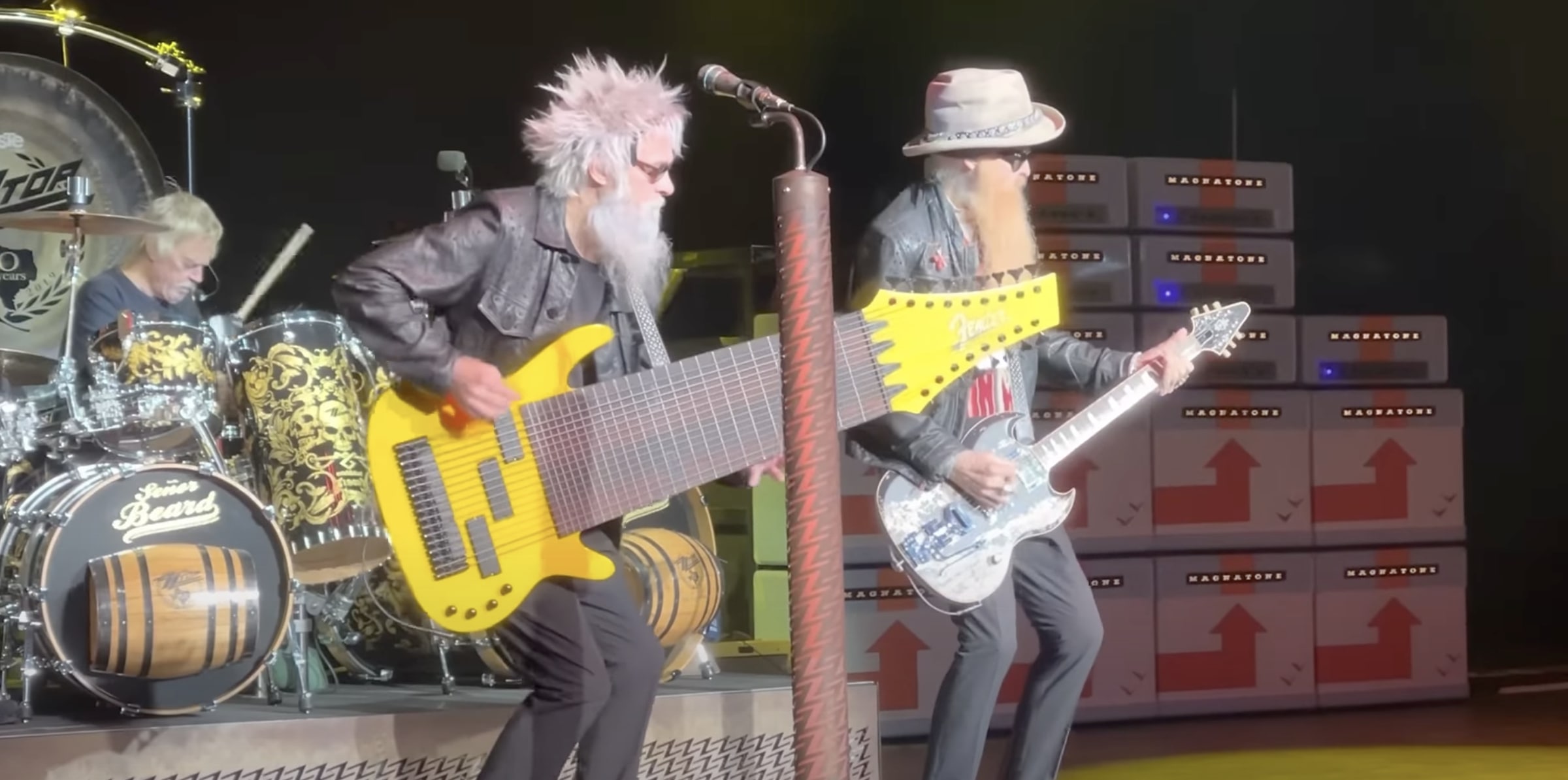 Video of the Day: ZZ Top On A 17 String Bass!? - Insta of Bass