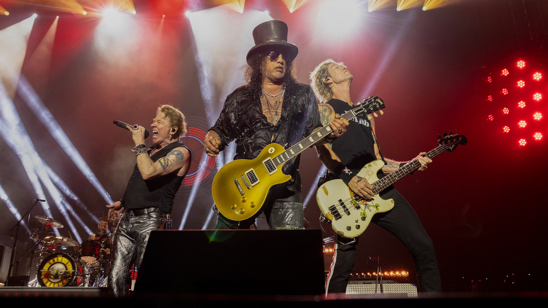 Guns N’ Roses 2025 Tour Rumors What’s Real and What’s Not? Insta of Bass