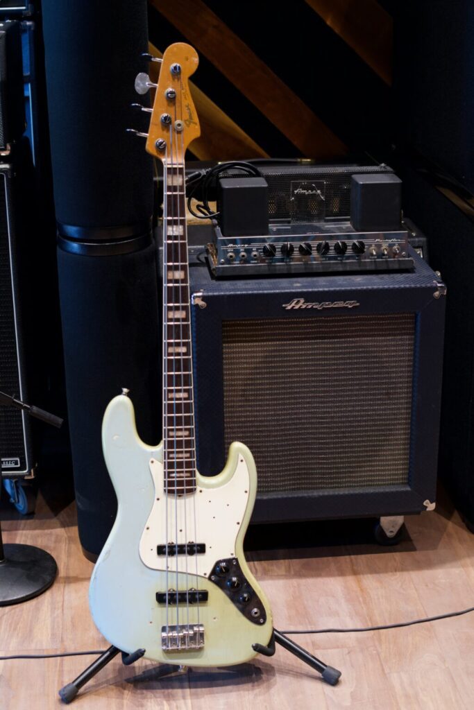 J Bass used by Lenny Kravitz