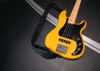 Fender Player II Precision Bass