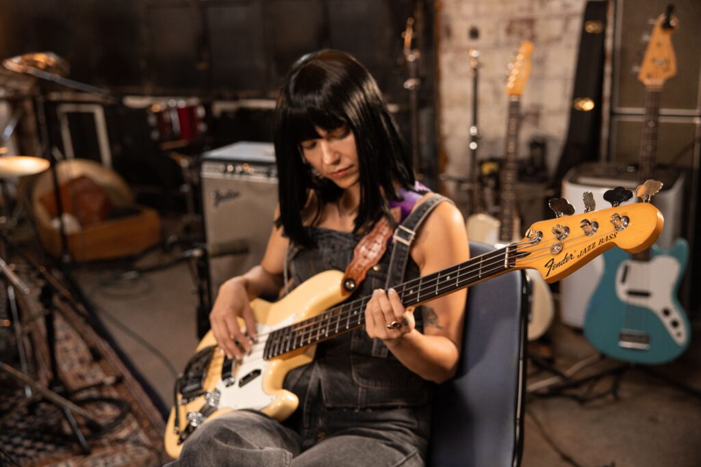 Fender Laura Lee Signature Bass