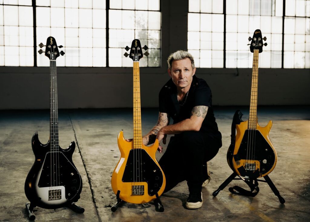 Epiphone Mike Dirnt signature bass